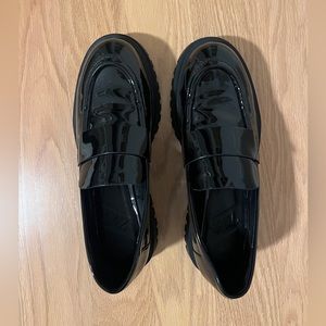 Zara Black Patent Loafers (US 8/EU 39)